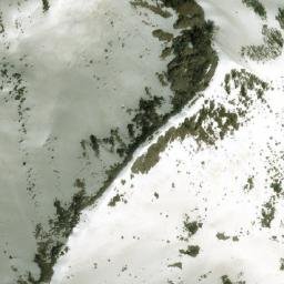 Satellite imagery of Mount Carlyle, CA