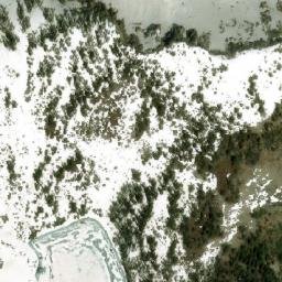Satellite imagery of Mount Carlyle, CA