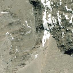 Satellite imagery of Mount VanBuskirk, CA