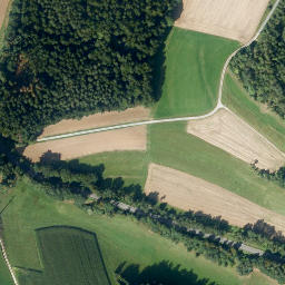 Satellite imagery of Lindig, DE