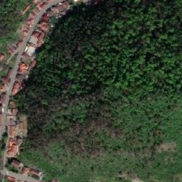 Satellite imagery of Velká věž [Karlštejn-Budňany] castle & outlook t., CZ