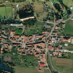 Satellite imagery of Zlatý kůň [Koněprusy] outlook p., CZ