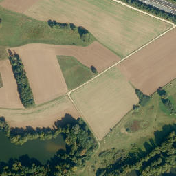 Satellite imagery of Unteres Schloss, DE