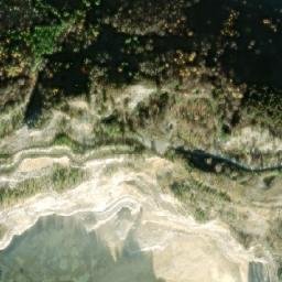 Satellite imagery of Zlatý kůň [Koněprusy] outlook p., CZ