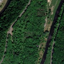 Satellite imagery of Ruines du château de Bourscheid., LU