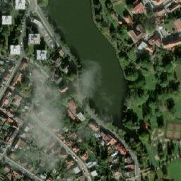 Satellite imagery of [Čáslav] church & outlook t., CZ