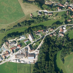 Satellite imagery of Burg Wadendorf, DE