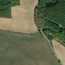 Satellite imagery of [Drahoňův Újezd] church t., CZ