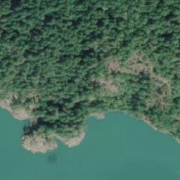 Satellite imagery of Syren Point, CA