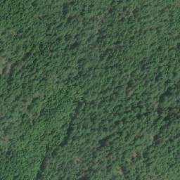 Satellite imagery of Saumarez Bluff, CA