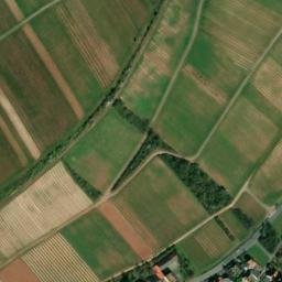 Satellite imagery of Schloßberg, DE