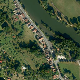 Satellite imagery of Schloss Bug, DE