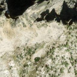 Satellite imagery of Mount Chipman, CA