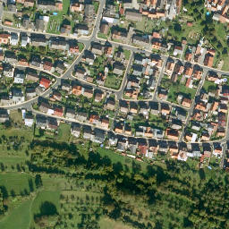 Satellite imagery of Holzberg, DE