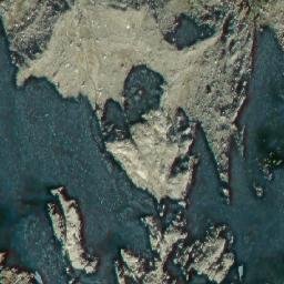 Satellite imagery of Misery Summit, CA