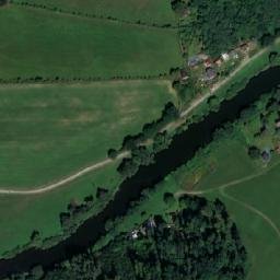 Satellite imagery of Chocholouš [Týnec nad Sázavou-Pecerady], CZ