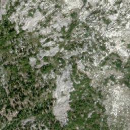 Satellite imagery of Scuzzy Mountain, CA