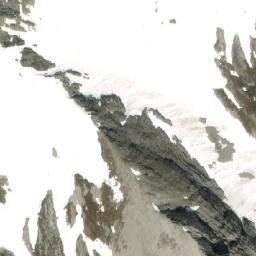 Satellite imagery of Mount Frayn, CA