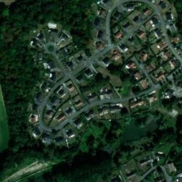 Satellite imagery of Abbaye Notre-Dame d'Homblières, FR
