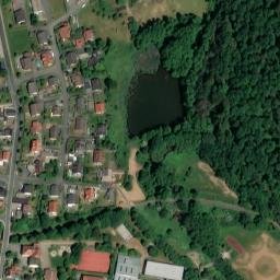 Satellite imagery of Lausbühl, DE
