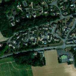 Satellite imagery of Abbaye Notre-Dame d'Homblières, FR
