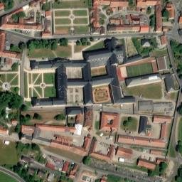 Satellite imagery of Lausbühl, DE