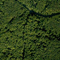 Satellite imagery of Heinchsthöhe, DE