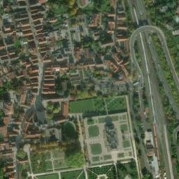 Satellite imagery of Schloss Veitshöchheim, DE