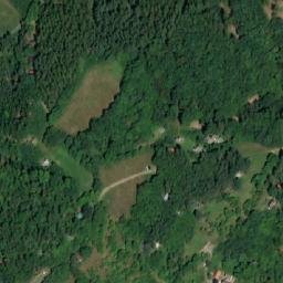 Satellite imagery of Michnův vrch [Štěchovice u Prahy], CZ