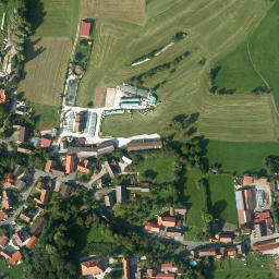 Satellite imagery of Schloss Adlitz, DE
