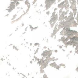 Satellite imagery of Cairn Needle, CA
