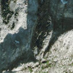 Satellite imagery of Mount Nesbitt, CA