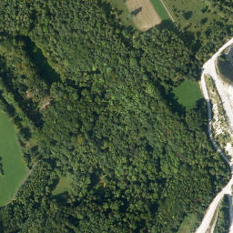 Satellite imagery of Kulm, DE