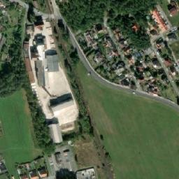 Satellite imagery of Zarohmoty [Třemošná] ceramic factory chimney, CZ