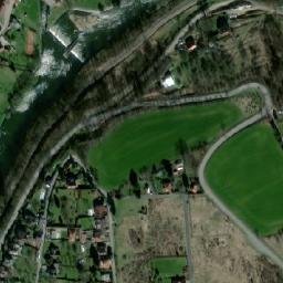 Satellite imagery of Hladomorna [Český Šternberk]catsle outlook t., CZ