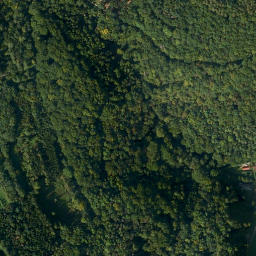 Satellite imagery of Hummerstein, DE