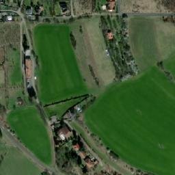 Satellite imagery of Hladomorna [Český Šternberk]catsle outlook t., CZ