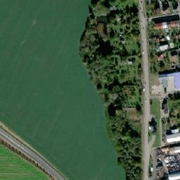 Satellite imagery of [Golčův Jeníkov] cemetery church t., CZ