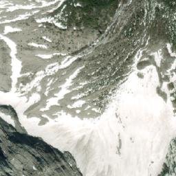 Satellite imagery of Mount Washburn, CA