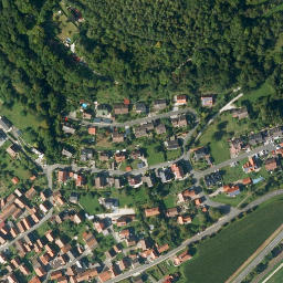 Satellite imagery of Hummerstein, DE