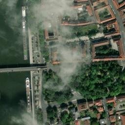 Satellite imagery of Festung Marienberg, DE