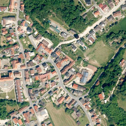 Satellite imagery of Schloss Reichmannsdorf, DE