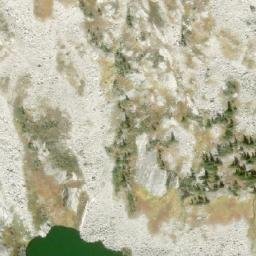 Satellite imagery of Gladsheim Peak, CA