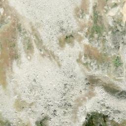Satellite imagery of Gladsheim Peak, CA