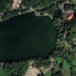 Satellite imagery of Konopiště, CZ