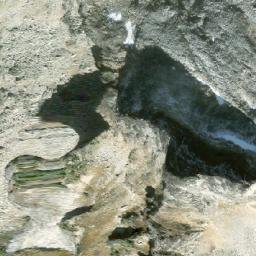 Satellite imagery of Gimli Peak, CA