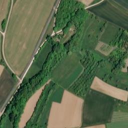 Satellite imagery of Schloss Pretzfeld, DE
