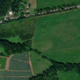 Satellite imagery of [Dolní Těrlicko] church t., CZ