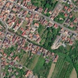 Satellite imagery of Schloss Pretzfeld, DE