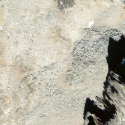 Satellite imagery of Esmeralda Peak, CA